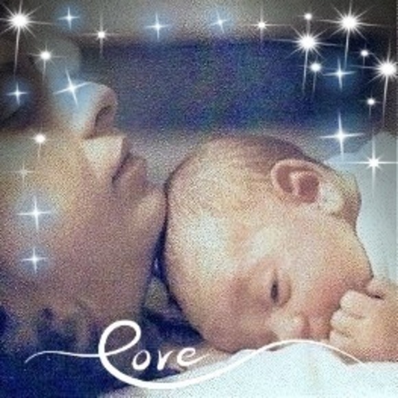 Meet your Posher, Mary - Picture 2 of 2